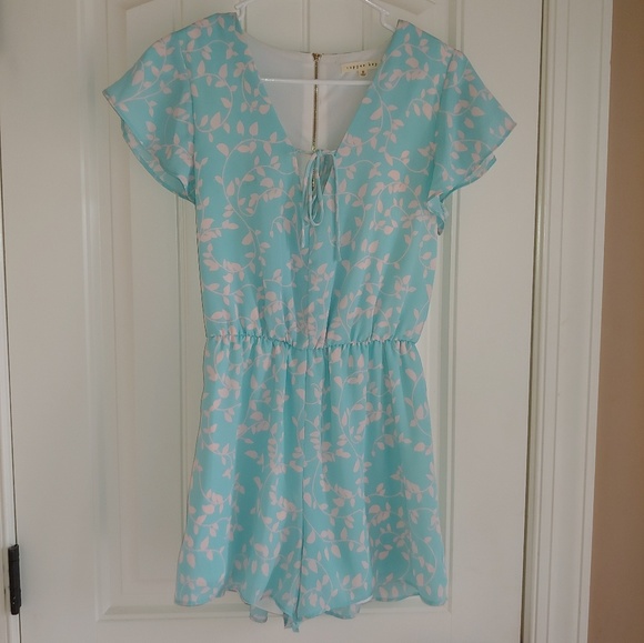 Copper key Romper EUC - Picture 2 of 7